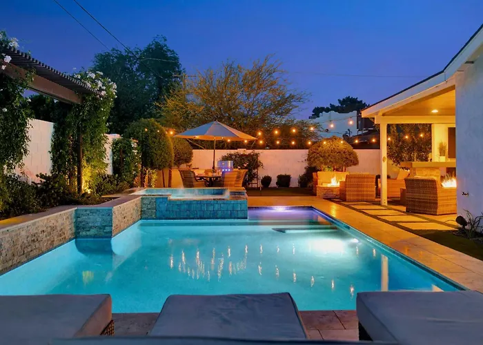 Pool & Spa, Fire Pit, Bbq, Walk To Old Town *